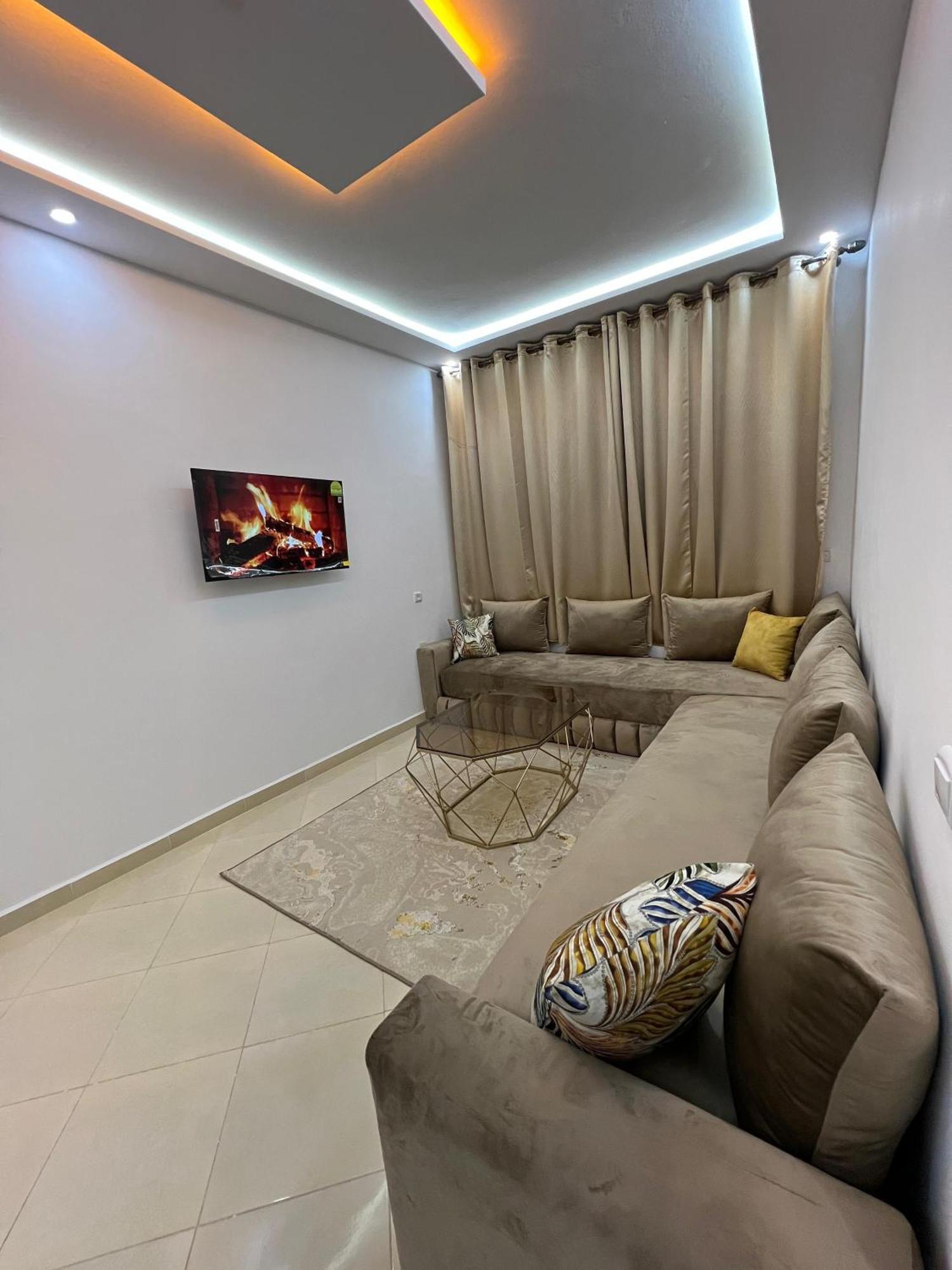 Luxe Appartement Nour D'Asilah 1 Wifi 5G Luaran gambar