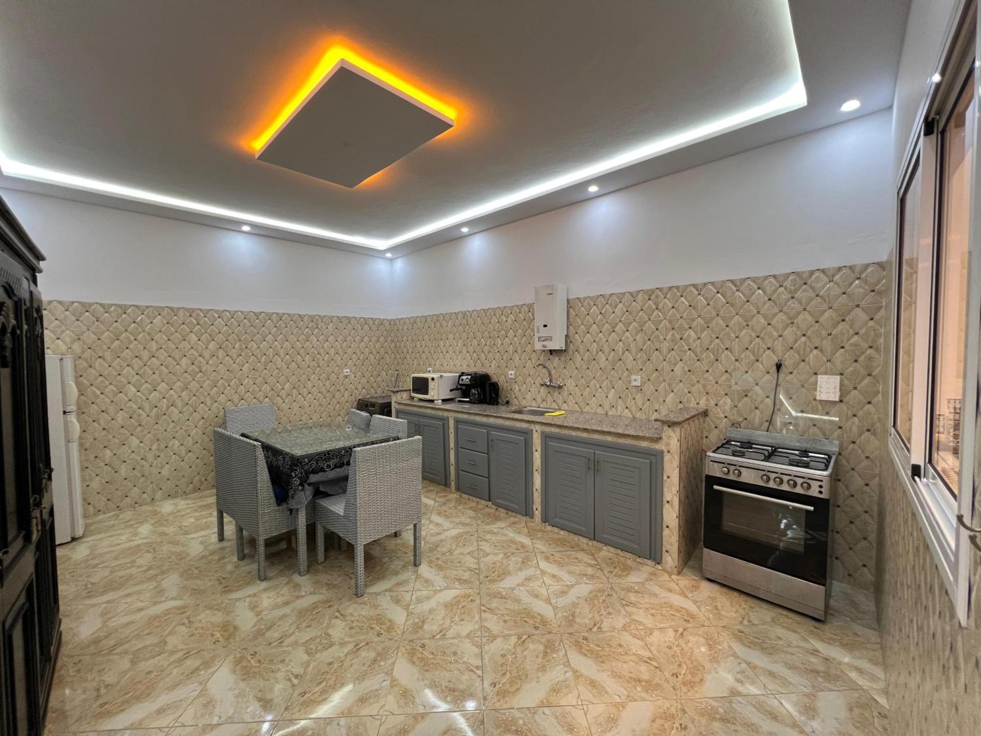 Luxe Appartement Nour D'Asilah 1 Wifi 5G Luaran gambar